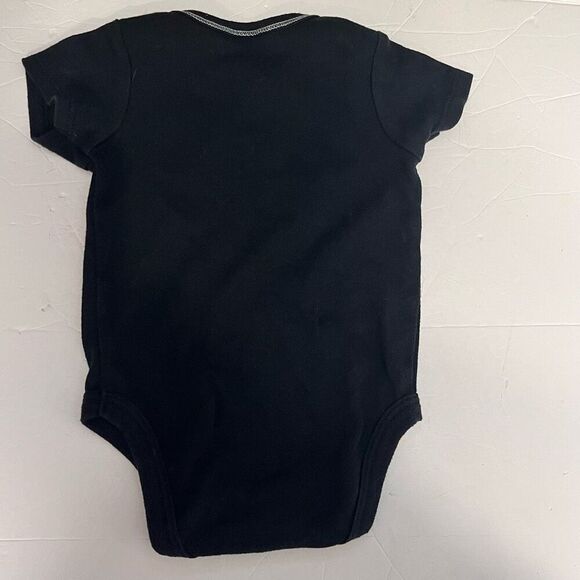 Team Apparel Las Vegas Raiders Bodysuit Size 0-3 Months - Picture 2 of 4